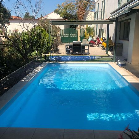 Chambre Chez L'Habitant Avec Piscine Marseille Luaran gambar