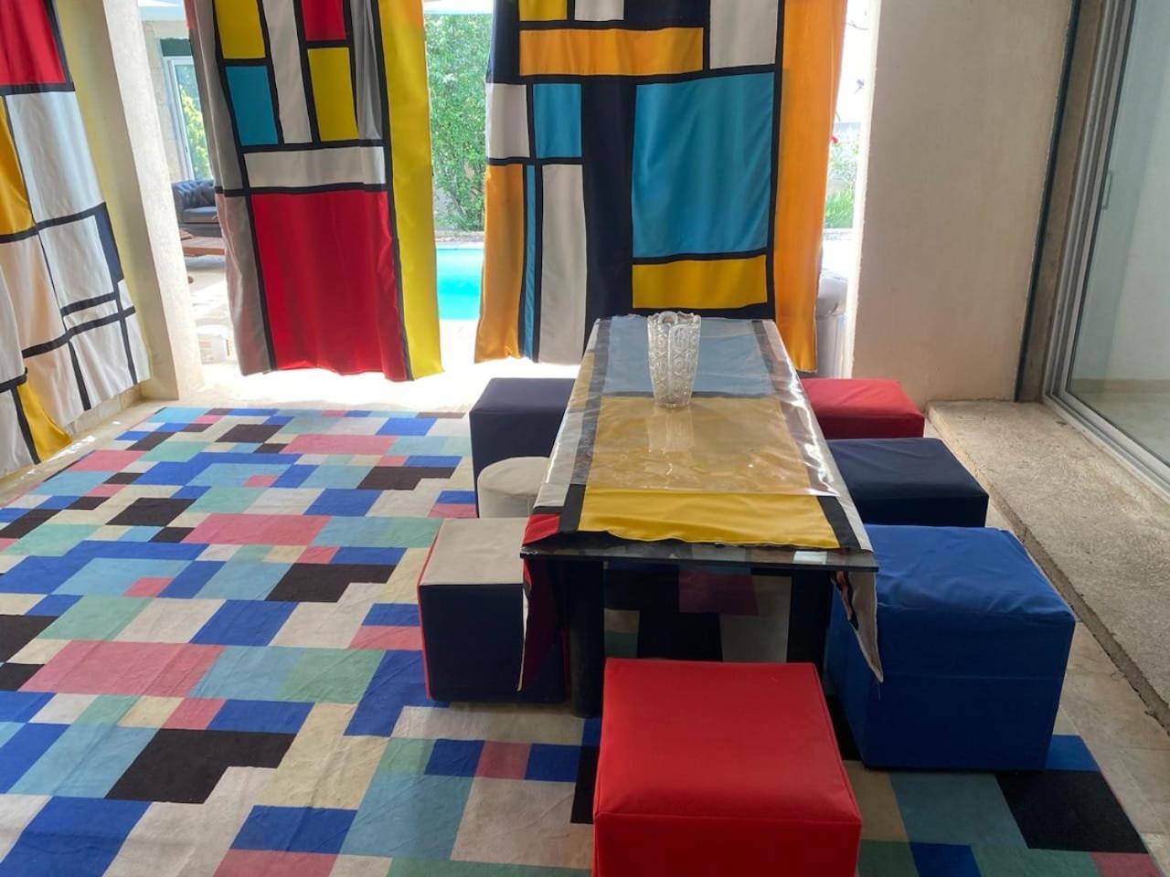 Chambre Chez L'Habitant Avec Piscine Marseille Luaran gambar